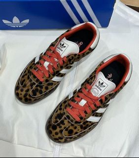 （分類：）位於 。 由 asicsstudio8 提交（商品編號 1464367155，圖片 1）。簡介： 。
