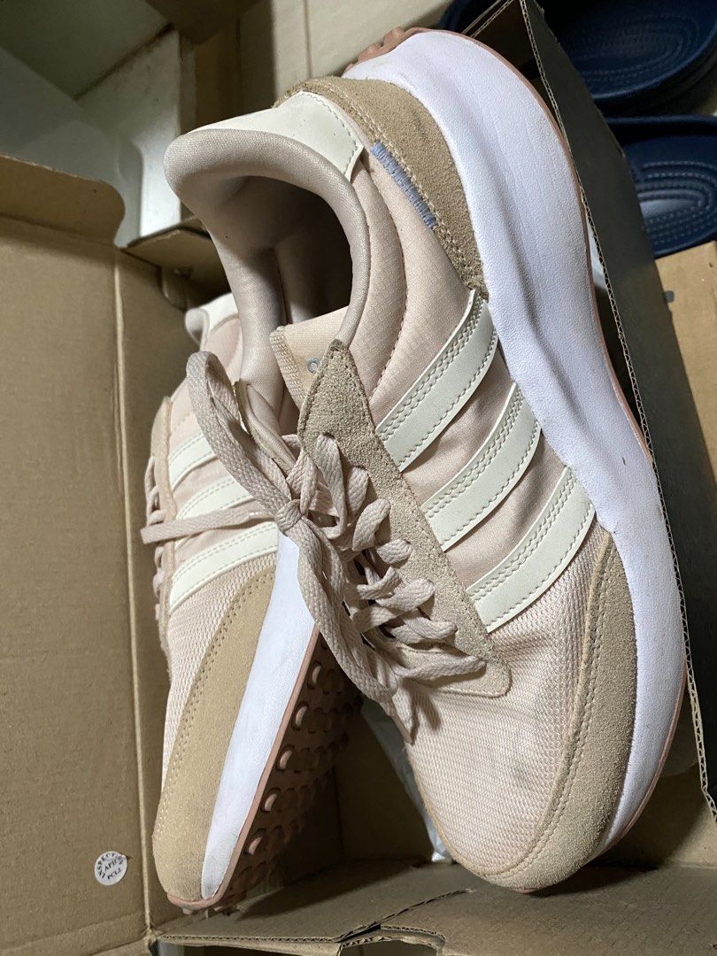 Adidas Pink & Beige Sneakers (Category: Sneakers) located in Manila. Submitted by cheetosjalapeno.f6b498 (Listing ID 1464492013, Image 1). Description: - Adidas sneakers in a lovely pink and beige colorway. - Features the iconic three-stripe design. - Secure lace-up closure. - Built with a comfortable sole for all-day wear. - Ideal for everyday use. - Size: 6 UK.
