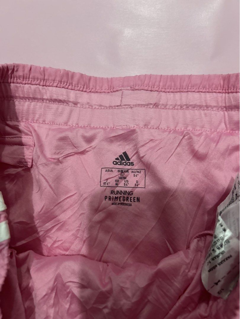 Adidas Running Short (Category: Activewear) located in Manila. Submitted by chen_clybelles (Listing ID 1464515623, Image 3). Description: S on tag, fits to M.