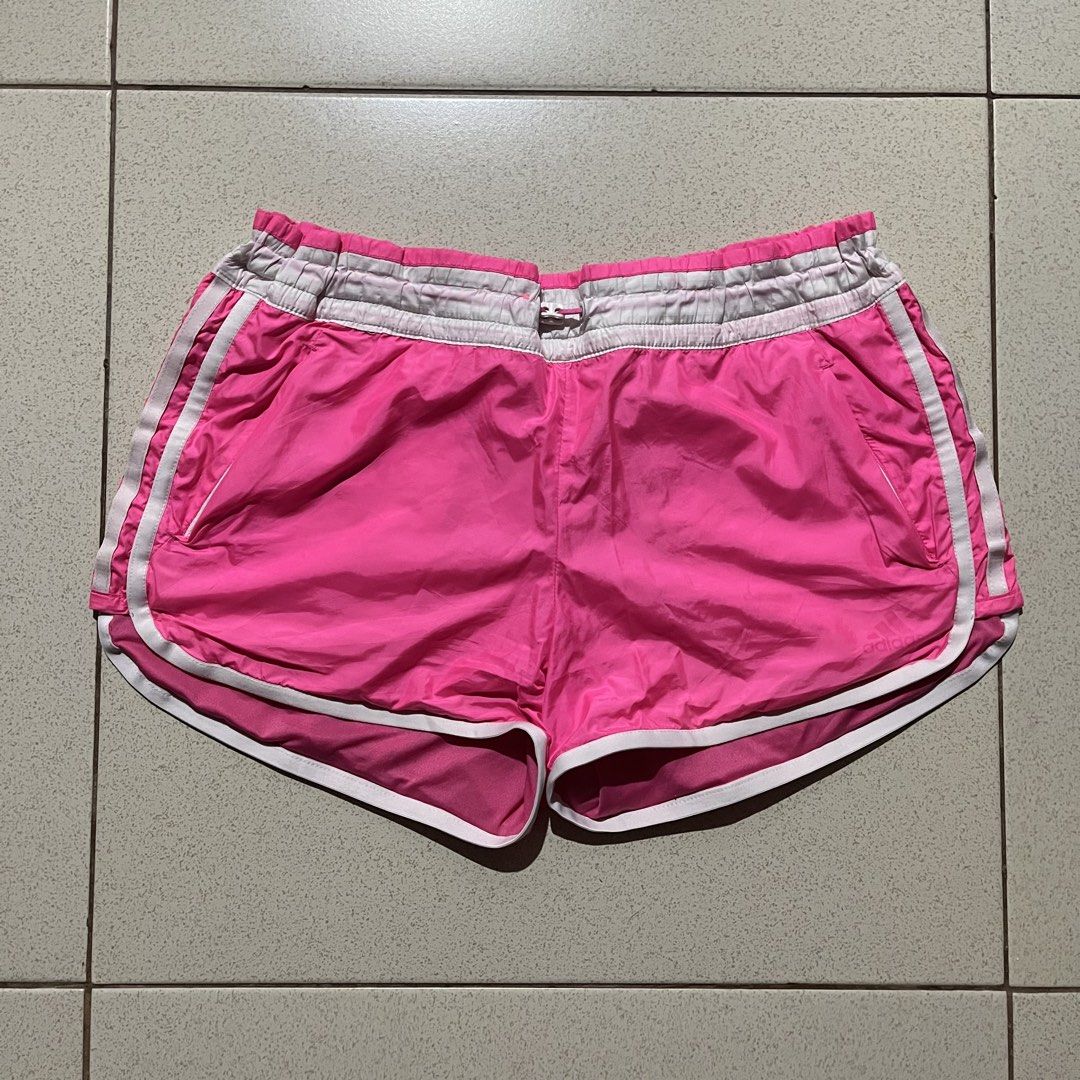 Adidas Running Short (wmns) (Category: Activewear) located in Manila. Submitted by a_iee (Listing ID 1464547510, Image 1). Description: Waist: 24-34 (adjustable) Length: 10 Excellent condition / No issue Authentic ✨ Loc:Pasig city Dm for kore info📩.