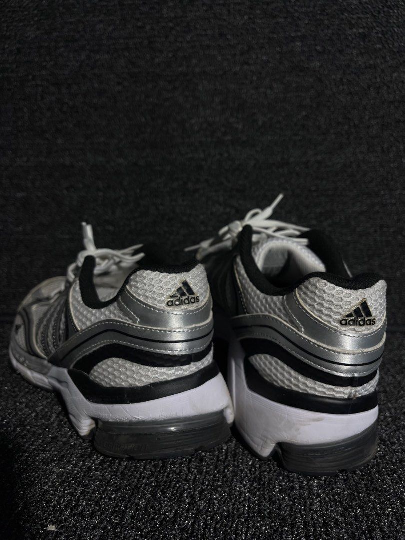Adiprene (Category: Sneakers) located in Iloilo. Submitted by fast_flips_ilo (Listing ID 1464386819, Image 3). Description: Us 9.5 Excellent Condition.