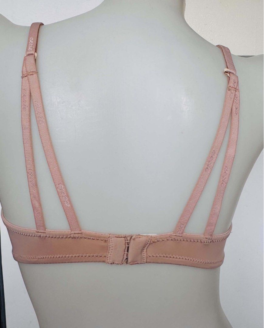 aerie nonwire bra 32B (Category: Undergarments & Loungewear) located in San Jose. Submitted by 99ners (Listing ID 1464471349, Image 2). Description: .