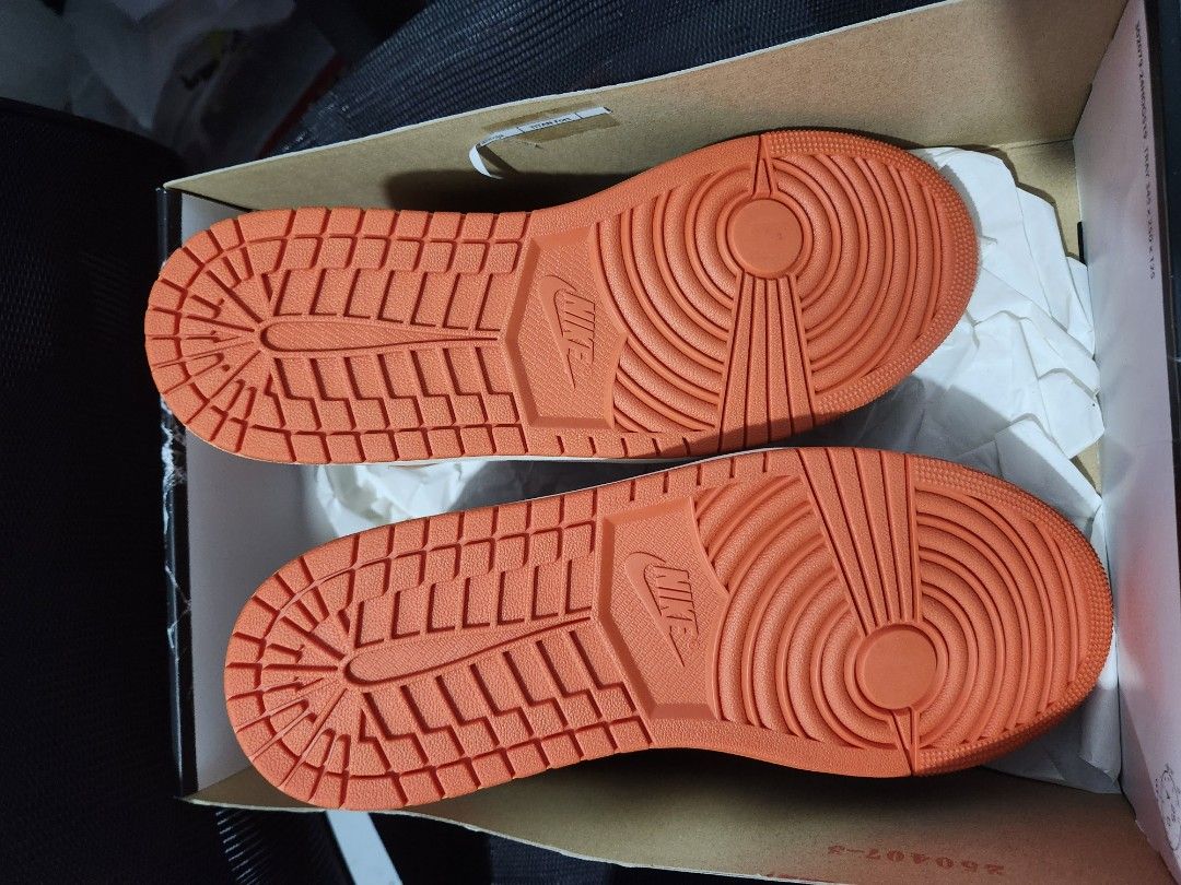 Air Jordan 1 High Shattered Backboard (Category: Sneakers) located in San Jose. Submitted by ninoyyy (Listing ID 1464568125, Image 1). Description: Brand new Dead stock Via JNT, LBC, JRs.