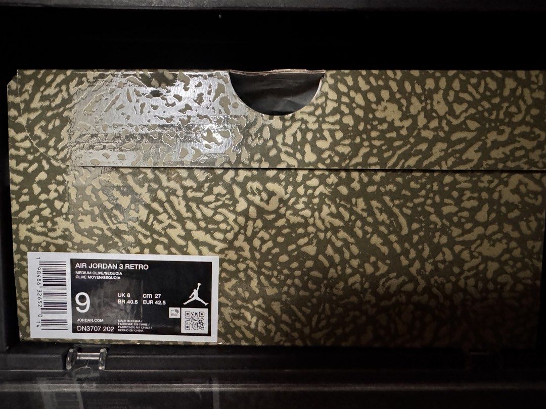 Air Jordan 3 Retro Olive DN3707-202 (Category: Sneakers) located in Manila. Submitted by ohmypoldo (Listing ID 1464375795, Image 1). Description: - Air Jordan 3 Retro in Olive colorway - Size: US Men's 9 - Comes with original box - Ideal for collectors and everyday wear - Features a unique camouflage-like pattern on the box.