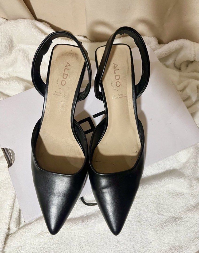 Aldo Black heels (Category: Heels) located in Subic. Submitted by toocutetokeep (Listing ID 1464532410, Image 2). Description: Aldo black slingback heels - Pointed toe design - Small heel - Ankle strap - Aldo logo on insole - Comes with box - With minimal sign of use - Issue: Bakbak sa sling but not really noticeable (Not for maarte). Doesn’t affect the stability naman. Yun lang ang issue kaya selling it low. - Price is negotiable, but no low bal