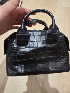 （分類：）位於 。 由 lady750118 提交（商品編號 1464384537，圖片 1）。簡介： 。