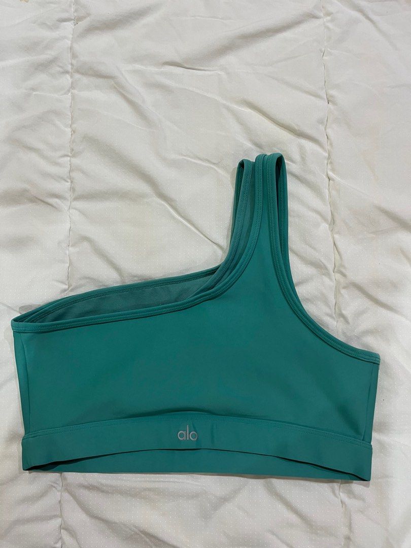 Alo Bra (Category: Activewear) located in Muntinlupa City. Submitted by jane226ph (Listing ID 1464504666, Image 2). Description: Original / Authentic Teal color Removed tag Size : Large Purchased from the store.