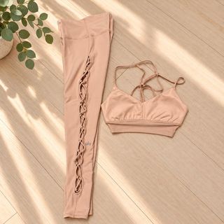 (Category: ) located in . Submitted by the_yoga_edit (Listing ID 1464426937, Image 1). Description: .