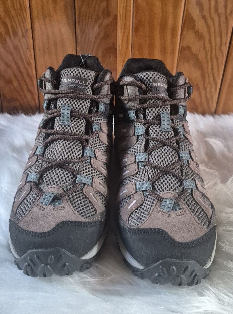 Alverstone 2 Mid Waterproof (Category: Boots) located in Baguio. Submitted by retchell27 (Listing ID 1464401361, Image 3). Description: .