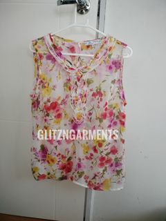 (Category: ) located in . Submitted by glitzngarments (Listing ID 1464567605, Image 1). Description: .