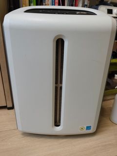 （分類：）位於 。 由 xunta 提交（商品編號 1464450498，圖片 1）。簡介： 。