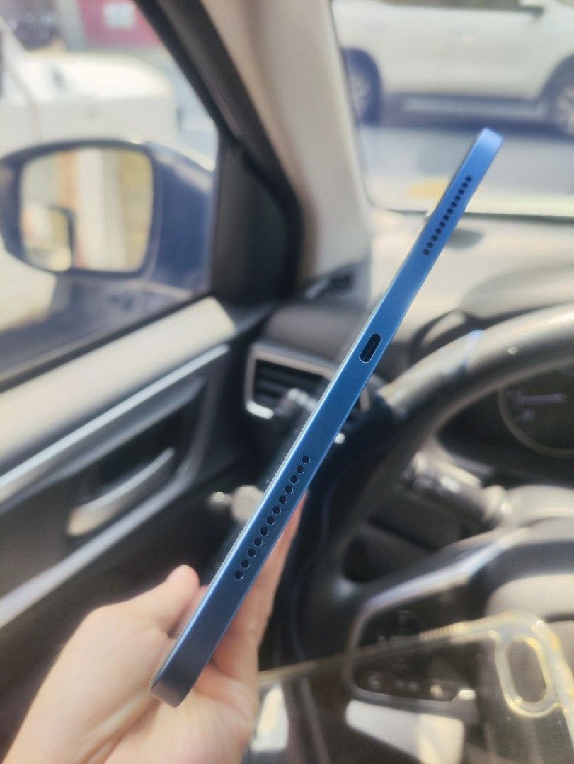 Apple Ipad 11 A16 (Category: iPad) located in Quezon City. Submitted by kanzhaki22 (Listing ID 1464366762, Image 3). Description: 🔥 FOR SALE 🔥 iPad 11 (A16) BLUE ✨ Barely Used — Like New! 📅 Purchased June 2026 ⏳ Used fr only 3 months ✅ Smooth & perfectly working 📦 With original box 🎁 FREE INCLUSIONS: ✔️ Original USB-C cable — UNUSED ✔️ Original charger — UNUSED ✔️ Silicon rubber case ✔️ Blue hard case ✔️ Black stylus pen ✔️ Screen protector 