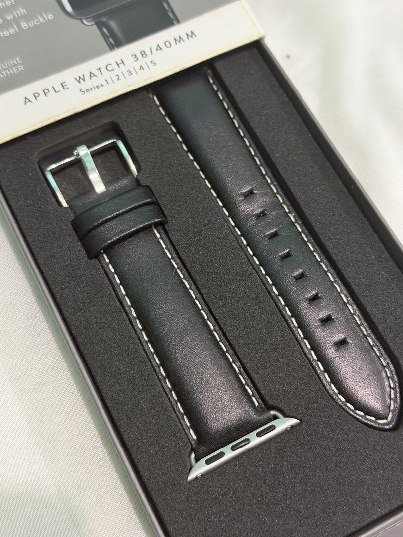 Apple watch strap (Genuine Leather) (Category: Wearables & Smart Watches) located in Quezon City. Submitted by jpfinds (Listing ID 1464501690, Image 2). Description: Leather Apple watch strap Bought at PowerMac Center Brand new For Apple watch series 1-5 and SE (38 / 40 mm).