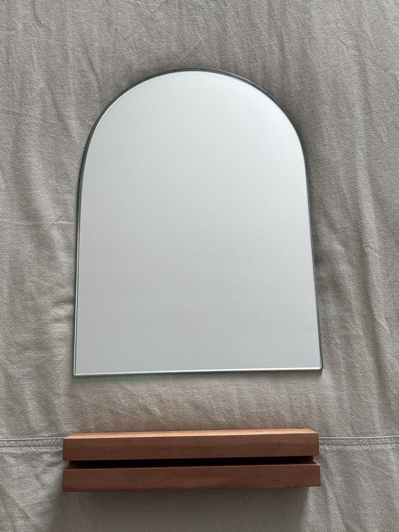 Arch Mirror with Wooden Stand (Category: Mirrors) located in Quezon City. Submitted by marlo19 (Listing ID 1464363977, Image 2). Description: Natural wood base/stand. Works great as a vanity table. See pics for dimensions..