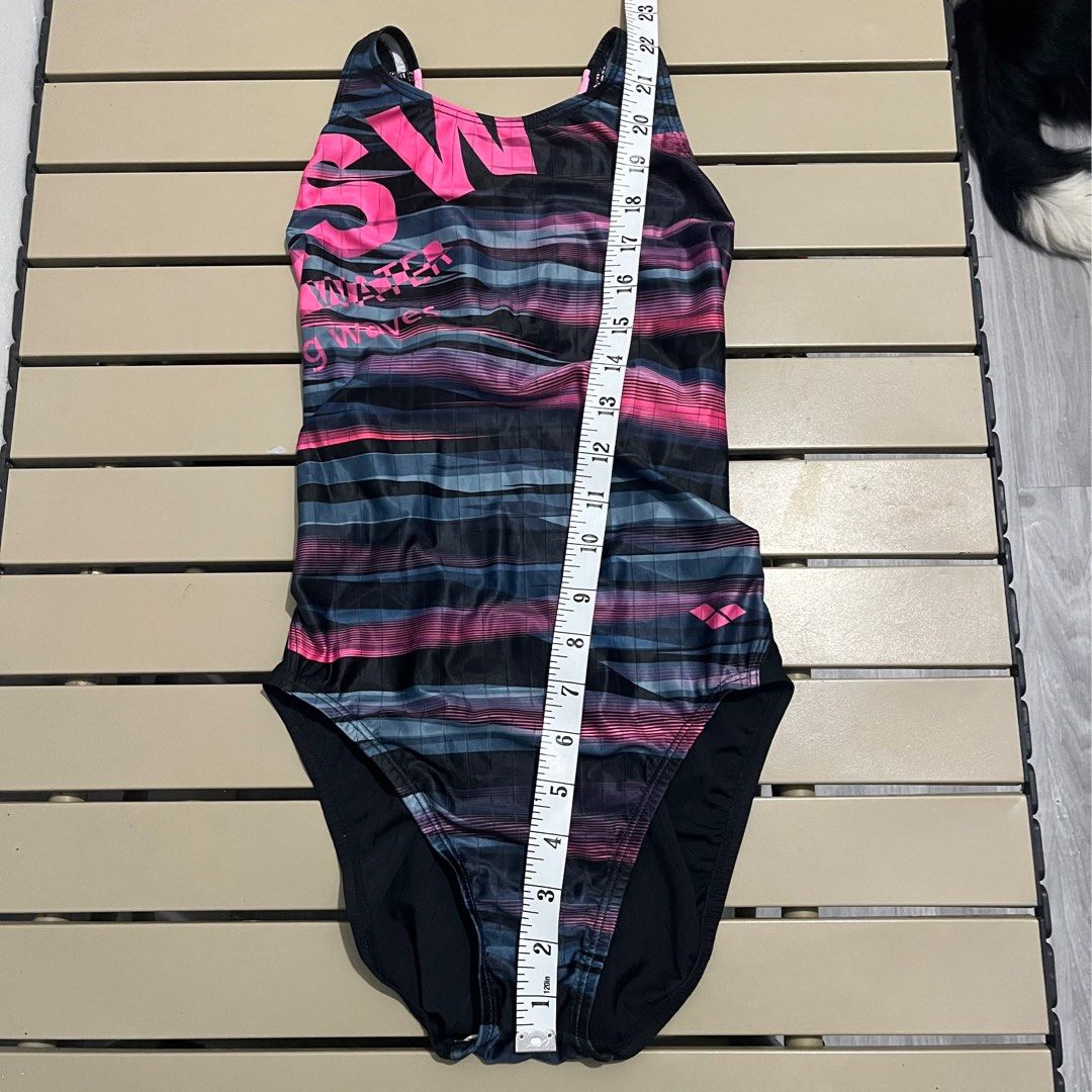 Arena Pink/Black Swimsuit (Medium) (Category: Bikinis & Swimsuits) located in Panabo. Submitted by munch.ph (Listing ID 1464473947, Image 2). Description: Good as new, no issues Faded tag Fits 34inch chest size (85-90cm) .