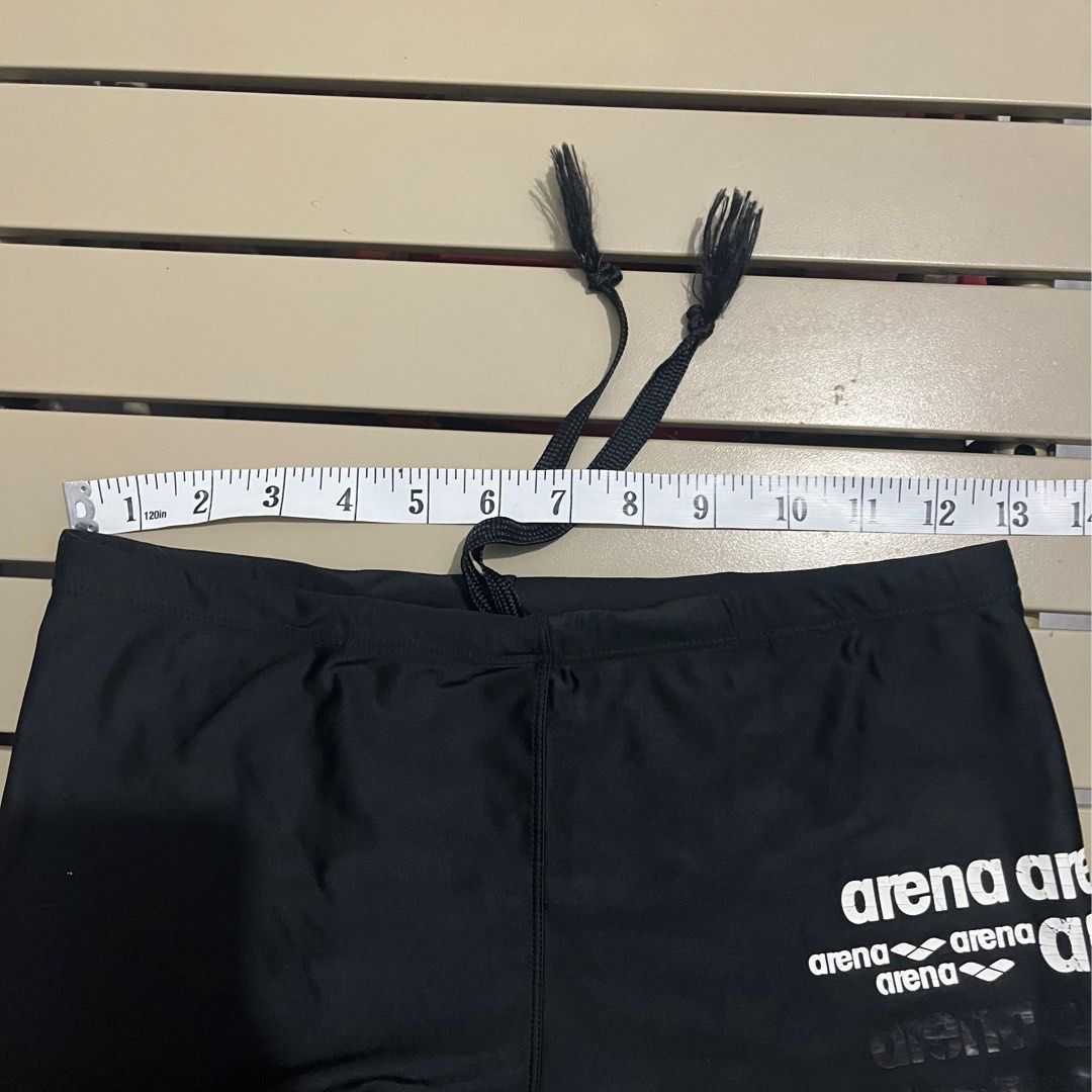 Arena Swim Trunks/Boxers (L) (Category: Swim Trunks & Board Shorts) located in Panabo. Submitted by munch.ph (Listing ID 1464468032, Image 3). Description: Good condition Flaw: Cracked Arena Logo Fits 36inch waist size .