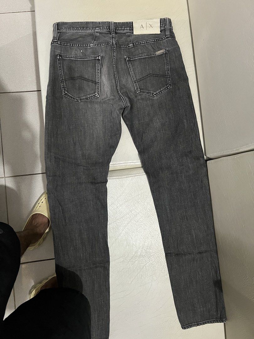 ARMANI EXCHANGE size 31 nice soft stretch denim (Category: Jeans) located in Santa Maria. Submitted by jeshtine (Listing ID 1464378861, Image 2). Description: .