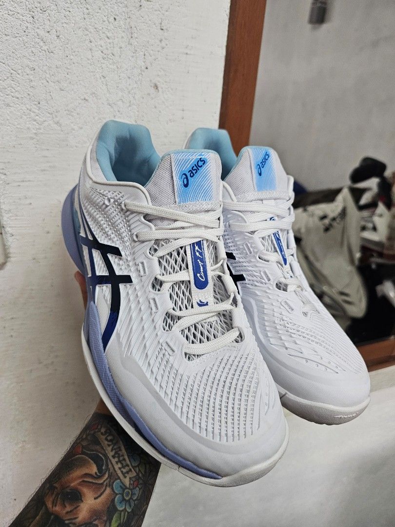 ASICS COURT FF 3 NOVAK (Category: Sneakers) located in Quezon City. Submitted by jerome2929 (Listing ID 1464387455, Image 3). Description: - ASICS COURT FF 3 NOVAK - Color: White with blue accents - Perfect for indoor court sports - Lightweight and supportive design - Excellent outsole grip - Ready for your next game!.