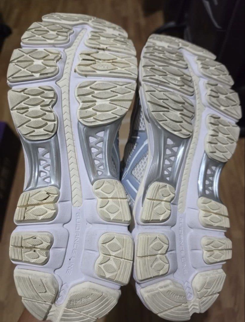 ASICS GEL-Kayano 12.1 (Category: Sneakers) located in Mandaluyong City. Submitted by iamellac (Listing ID 1464448235, Image 3). Description: - ASICS GEL-Kayano 12.1 running shoes - Color: Silver and White - Features breathable mesh upper - Equipped with Gel cushioning for comfort - Ideal for running or everyday wear - No box Original Price: 11,990.