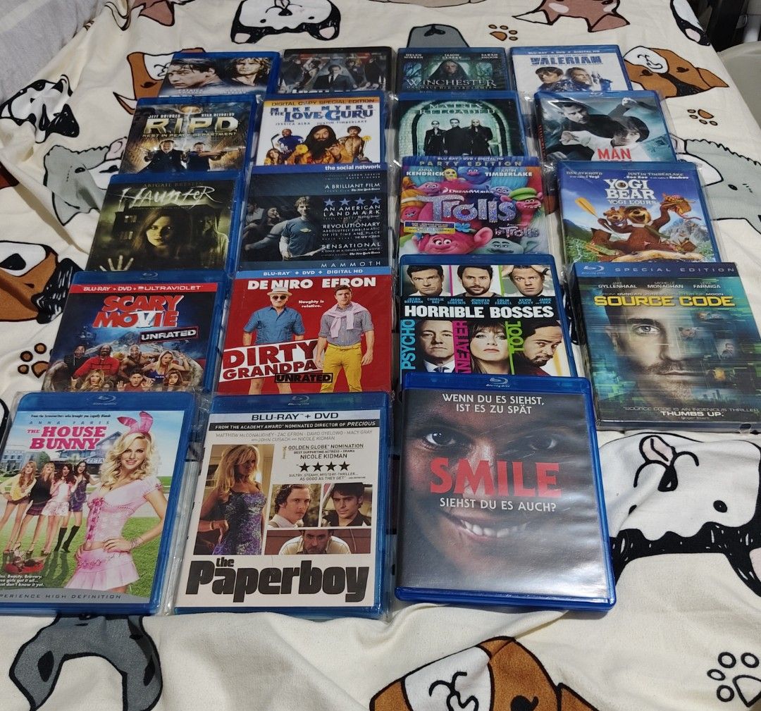 Assorted Bluray (Category: CDs & DVDs) located in Makati City. Submitted by spicefan05 (Listing ID 1464548076, Image 1). Description: 300 each.