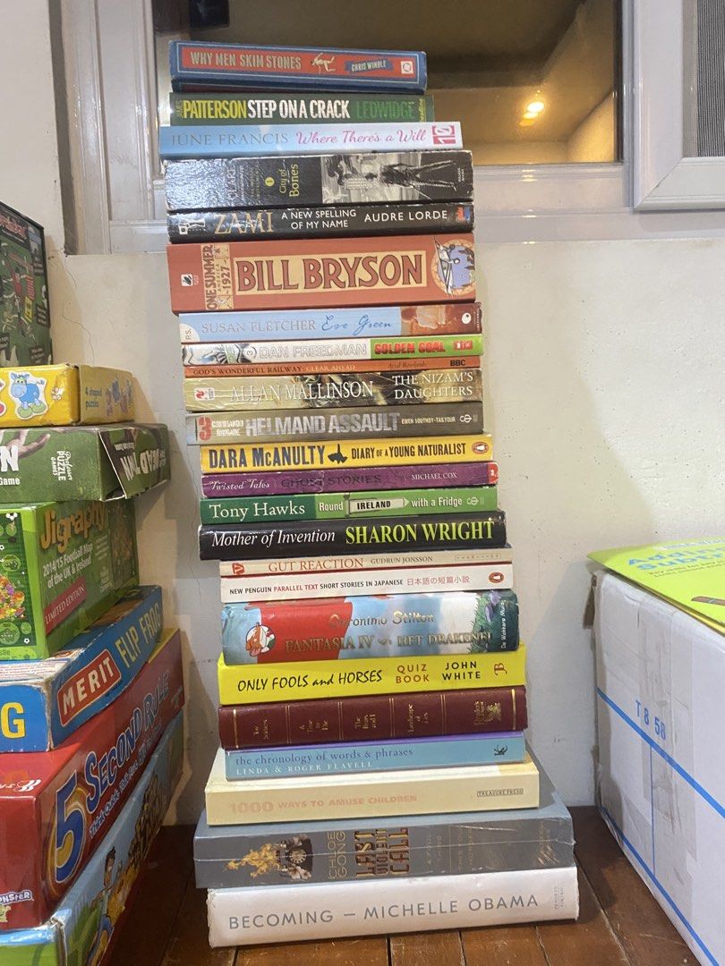 Assorted Books - Bill Bryson, Michelle Obama, and more (Category: Storybooks) located in Quezon City. Submitted by donagraceliwanag (Listing ID 1464513421, Image 1). Description: - Bundle of books for sale. - Features titles by Bill Bryson, Michelle Obama, and Sharon Wright. - Includes children's books and quiz books. - A mix of older and newer editions. - Perfect collection for avid readers. - Selling as a complete bundle..