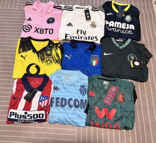 (Category: ) located in . Submitted by jamietsingapore (Listing ID 1464417435, Image 1). Description: .