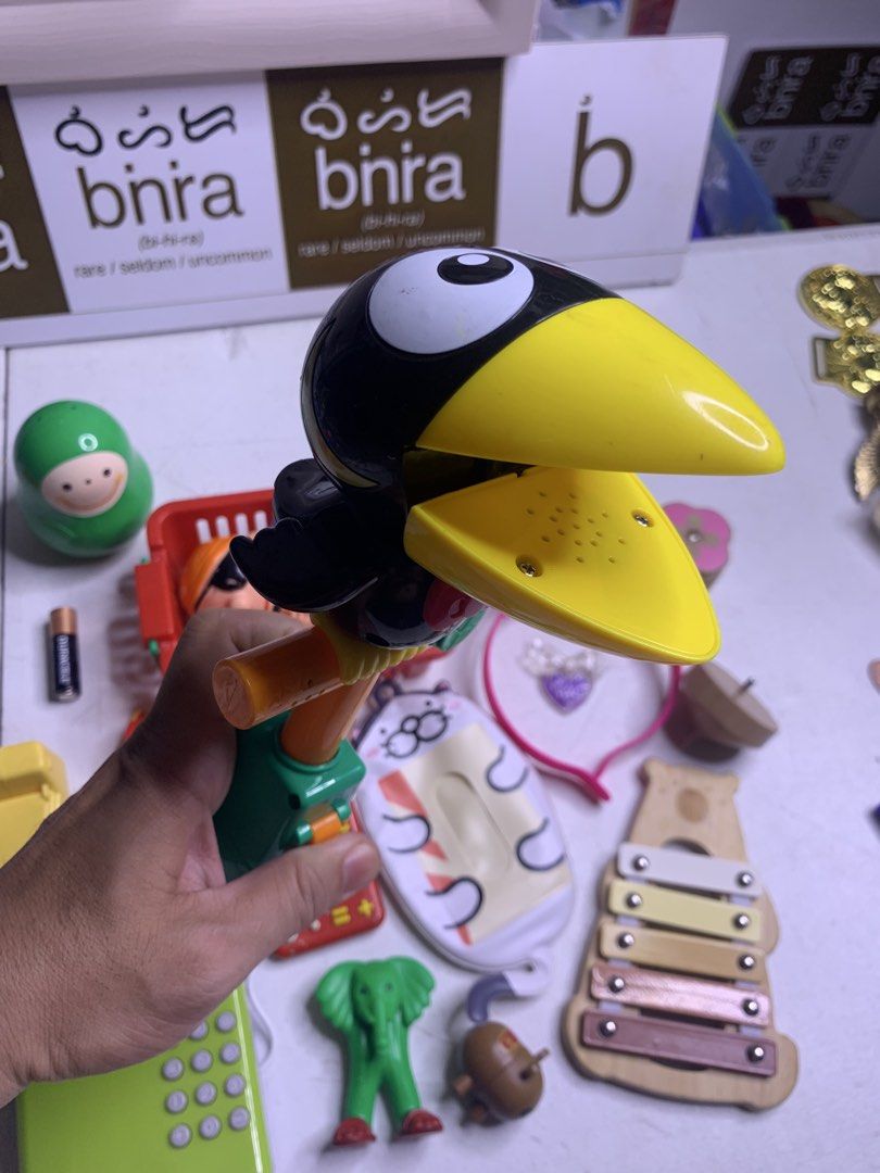 Assorted Kids Toys (Category: Kids Toys) located in Carmona. Submitted by bihira (Listing ID 1464398030, Image 3). Description: Assorted Kids Toys - WYSIWYG - As is condition.