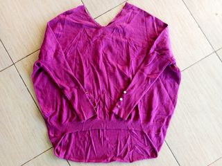(Kategori: ) berada di . Dikirim oleh thrifttreasure.id (ID iklan 1464469120, Gambar 1). Deskripsi: .