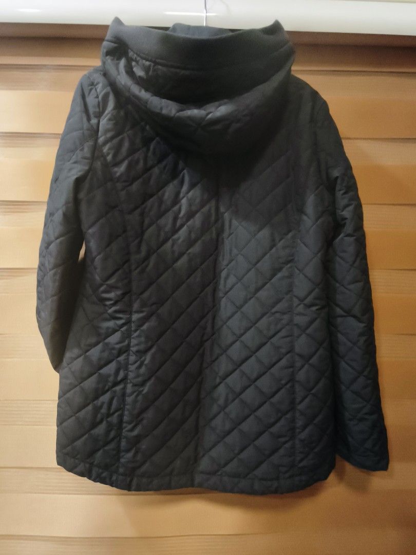 Auth Lacoste Dark Blue Quilted Hooded Jacket (Category: Coats, Jackets and Outerwear) located in Baguio. Submitted by zia_zab (Listing ID 1464489760, Image 3). Description: - Lacoste Dark blue quilted jacket - Hooded design -Lightweight - Button-up front - Convenient pockets - Ribbed cuffs for extra warmth - Medium Womens, Small Mens -19in x 28in - Ideal for cooler weather.