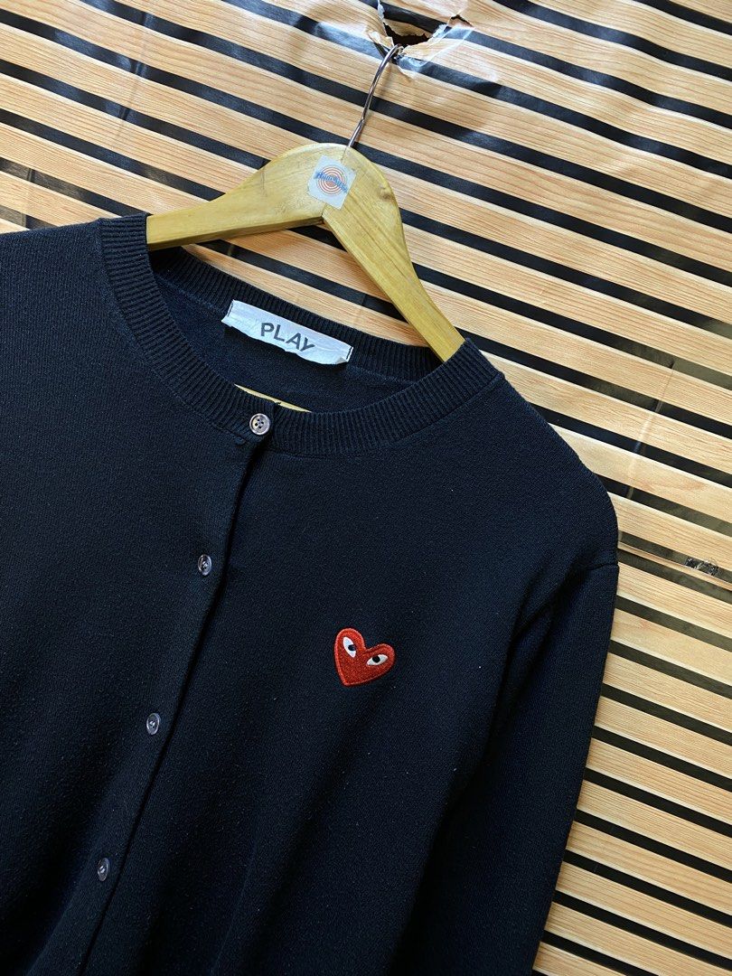 AUTHENTIC CDG PLAY CARDIGAN (Category: Coats, Jackets and Outerwear) located in Makati City. Submitted by drip.poww (Listing ID 1464536507, Image 2). Description: - Authentic Cdg play - Color: Black - Size: Meduim - Dimes: 21x26 - Authentic - Excellent condition - Need wash, fresh from bale - Material: 100% Cotton Please don’t expect too much—these are thrifted (ukay) items. 😊 !!STILL NEGOTIABLE!!.