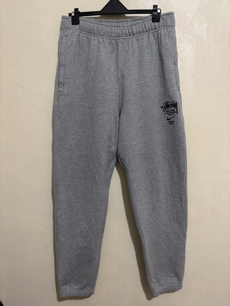 Authentic Nike x Stussy (Category: Joggers) located in Muntinlupa City. Submitted by owrayttttt (Listing ID 1464486879, Image 1). Description: - Authentic Nike x Stussy Pants - XS on tag - 28-34 waistline, length is 37 - Complete tags - No issue - Free shipping via j&t.