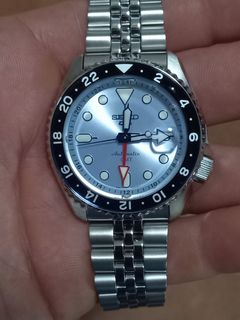 (Category: ) located in . Submitted by derrickrose1981 (Listing ID 1464377629, Image 1). Description: .
