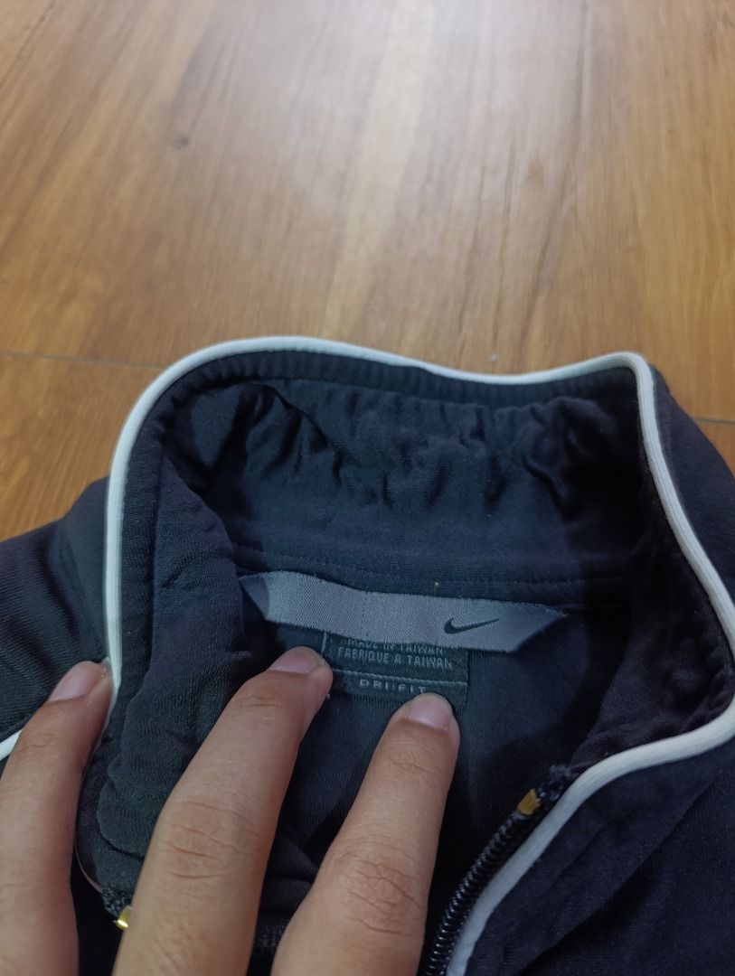 Authentic Y2k/ Vintage Drifit Nike Track Jacket (Category: Coats, Jackets and Outerwear) located in Bulacan. Submitted by koritoo (Listing ID 1464426184, Image 2). Description: Authentic Y2k/ Vintage Drifit Nike Track Jacket Good as new Complete tags/ Wash tags Size M Dimensions: 17.5 Width 12.5 Waist 22 Length Color rate: 10/10.