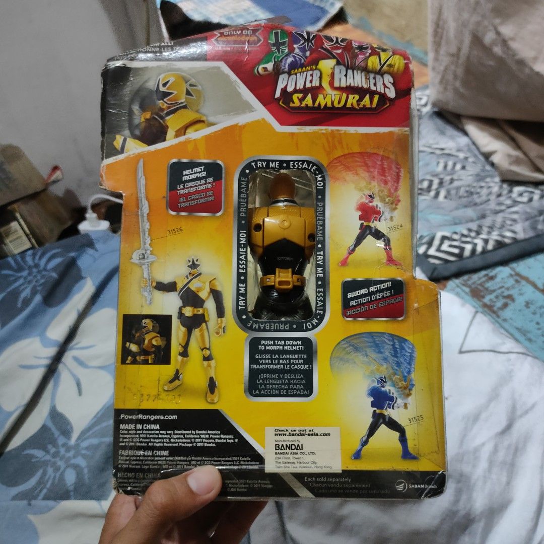 Bandai Power Rangers Samurai Switch Morph Light Ranger Action Figure (Category: Action & Battle Toys) located in Taguig. Submitted by actualizeboutique (Listing ID 1464489471, Image 2). Description: - Brand New Power Rangers Samurai Action Figure - Features the Gold Ranger - Packaging is still sealed - Ideal for Power Rangers fans and collectors - Add this cool figure to your collection!.