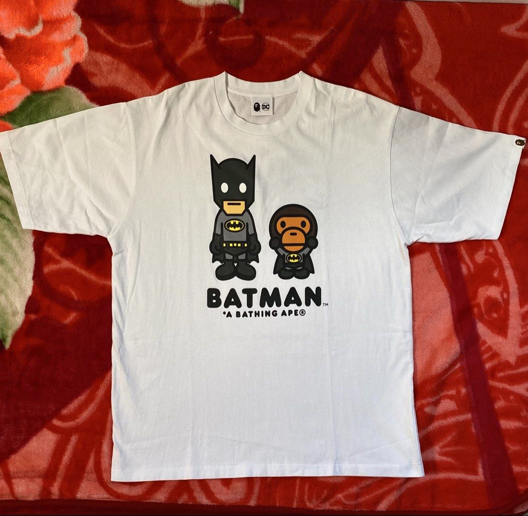 Bape x Batman (DC Comics) (Category: Tshirts & Polo Shirts ) located in Quezon. Submitted by bapestaa (Listing ID 1464392371, Image 1). Description: (Details) • Bape x Batman • Dimes: 22x28.5 • Color Rate: 9.2 • Issue/s: Check detailed pictures Quezon Province, 4301..