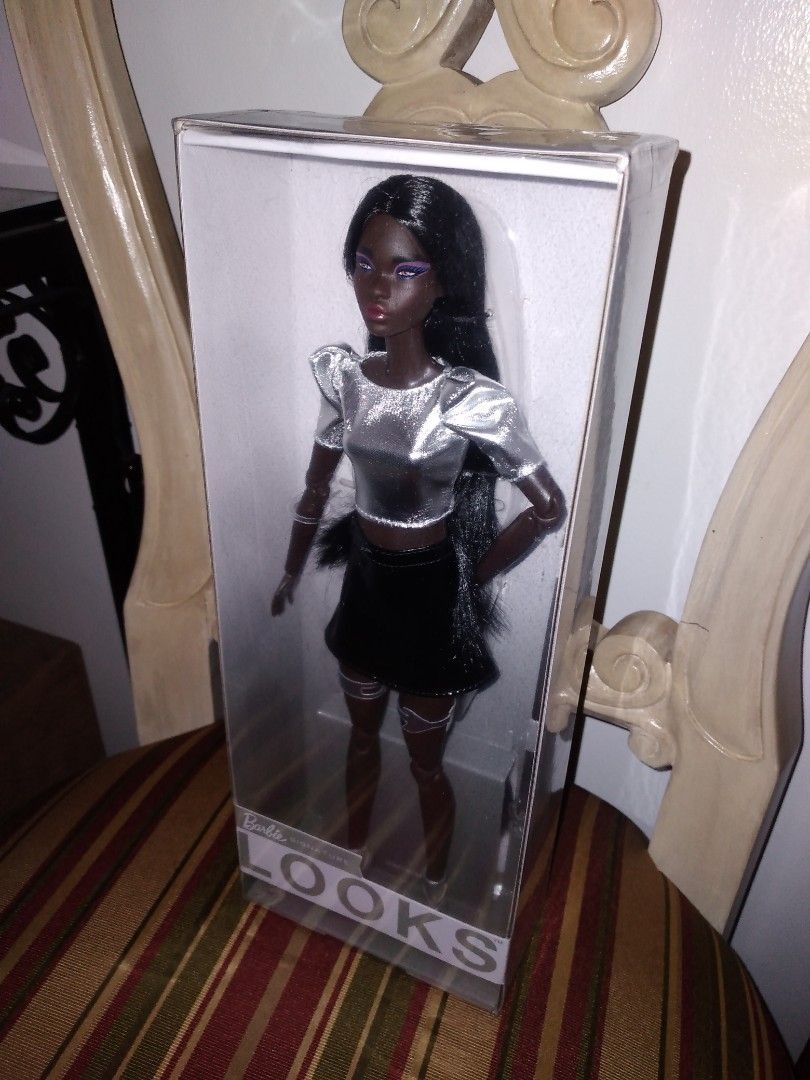 Barbie Looks 10 Simone (Category: Kids Toys) located in Quezon City. Submitted by dekks_sulit (Listing ID 1464544919, Image 3). Description: OPEN FOR LAYAWAY NRFB. In mint condition. Payment: Gcash Shipping: Gogoxpress, Lalamove or Grab..