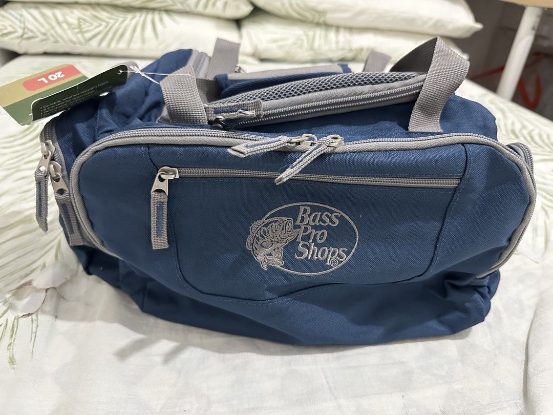 Bass Pro Shops (Category: Waste Bins & Bags) located in Quezon City. Submitted by sheen_pagayon (Listing ID 1464357108, Image 2). Description: Brand new 20L.