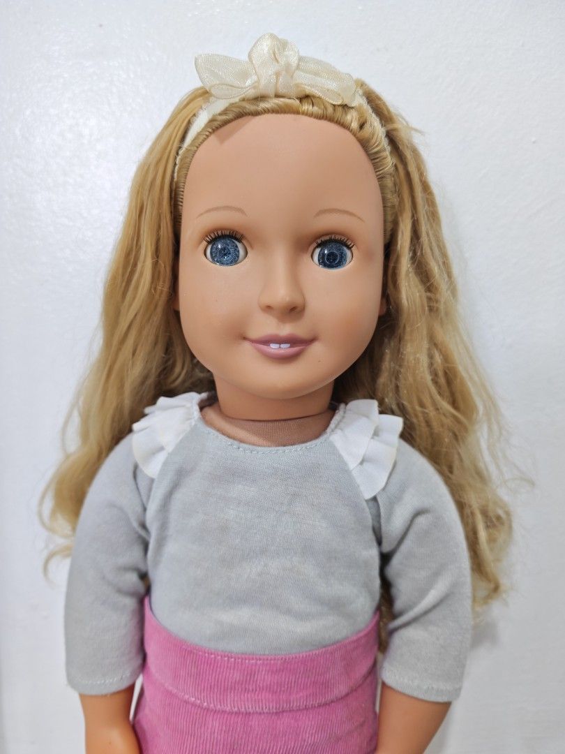 BATTAT 18 inches doll Preloved (Category: Kids Toys) located in Pasig City. Submitted by dian.juliet (Listing ID 1464411328, Image 2). Description: ▪️Preloved ▪️Cut Hair / Inkmark ▪️AS IS ▪️What you see is what you get. ▪️Colors may vary due to lightning. ▪️Flaws are barely noticeable. ▪️Feel free to message me for other details. :) 🖤 dian.