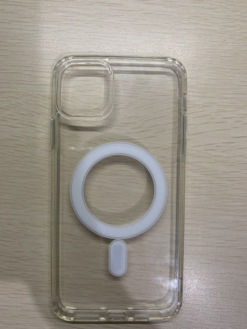 BAVIN Magnetic Circle Clear Phone Case Cover for iPhone 11 Pro Max (Category: Cases & Sleeves) located in Manila. Submitted by shopkriscloset (Listing ID 1464569006, Image 2). Description: Used once only. Rfs: extra case ‼️PLEASE READ BEFORE PLACING AN OFFER: 🩵Please be patient and respectful. 🤗 If I don’t get to reply immediately, I might be working. - Please REFRAIN from making an offer if you do not intend to complete the purchase ❗️ACCEPTED