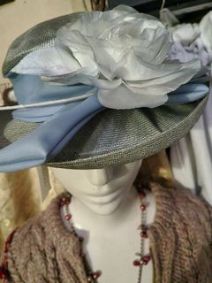 (Category: ) located in . Submitted by luckycharm_215 (Listing ID 1464491342, Image 1). Description: .