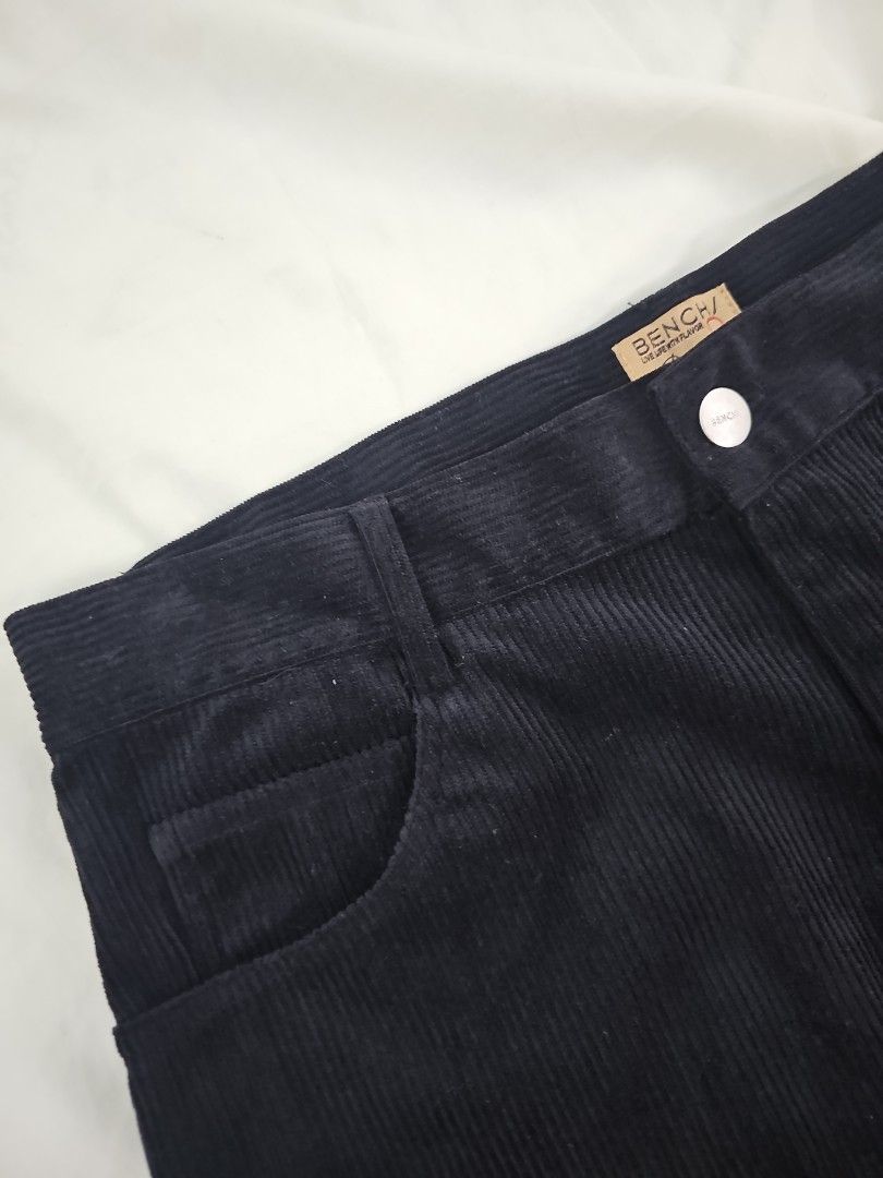 Bench Black Corduroy Mini Skirt (Category: Skirts) located in Muntinlupa City. Submitted by shoptitak (Listing ID 1464460282, Image 3). Description: - Black corduroy mini skirt - Four pockets - Textured fabric - Button and zip front closure - Versatile and easy to style.