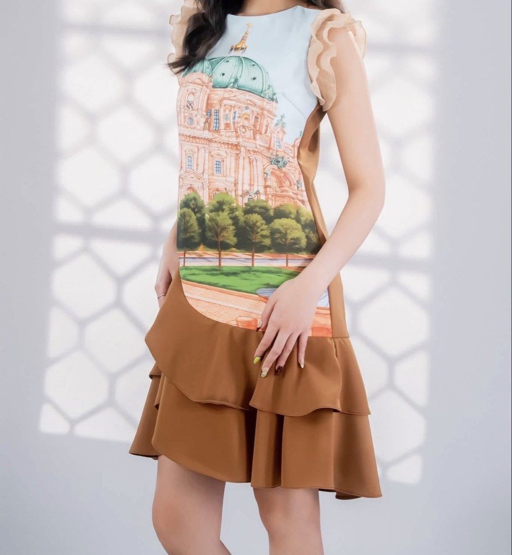 Berlin Dress (Category: Dresses) located in Manila. Submitted by mc.ella (Listing ID 1464362872, Image 1). Description: .