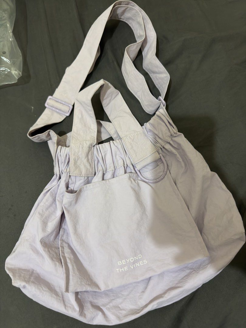 Beyond The Vines XS dumpling Bag Lilac (Category: Shoulder Bags) located in Calamba. Submitted by nes_936 (Listing ID 1464520968, Image 1). Description: Used only once No issues on hardware Slight discoloration on straps/handle part .