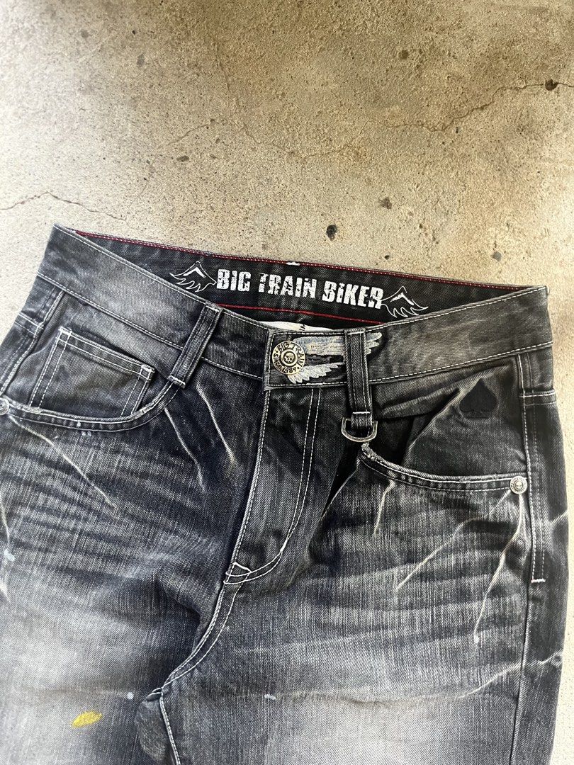BIG TRAIN (Category: Jeans) located in Cagayan de Oro. Submitted by jadon2k (Listing ID 1464403730, Image 3). Description: DM FOR DETAILS.