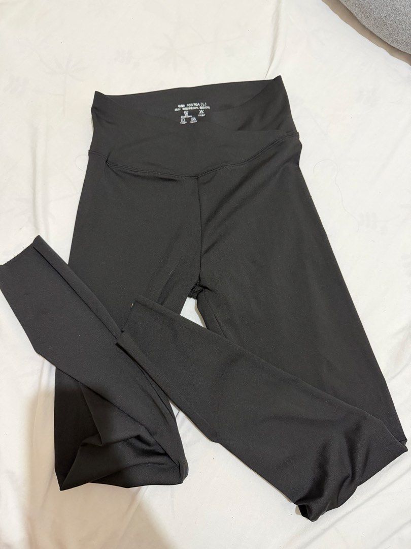Black Leggings (Category: Other Bottoms) located in Quezon City. Submitted by steffo_declutters (Listing ID 1464396880, Image 1). Description: Large on tag but fits medium.