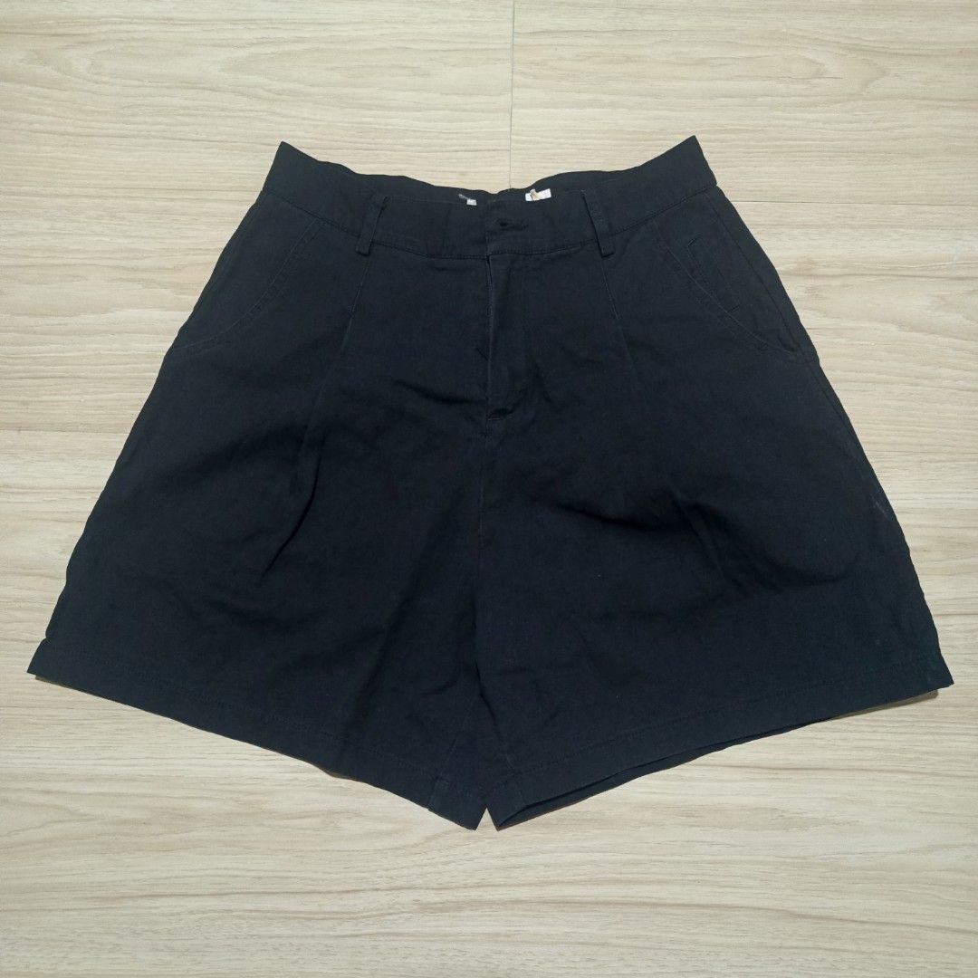black short (Category: Sets or Coordinates) located in Paracale. Submitted by lilyhunnyy (Listing ID 1462983457, Image 2). Description: CODE 1A420 ─ condition: 10/10 ─ send a dm if u have questions.