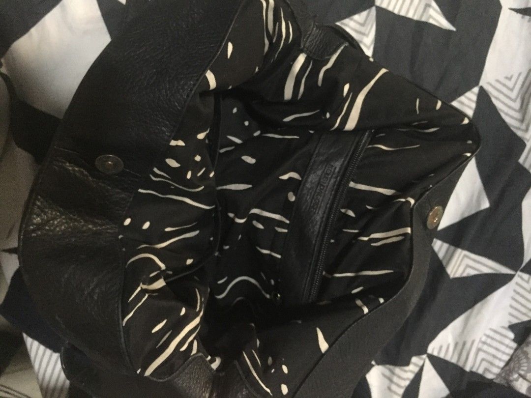 Black Boho Shoulder Bag | Black & White Pattern Inside | Kelsi Dagger (Category: Shoulder Bags) located in Calamba. Submitted by vivienne.fk (Listing ID 1464368281, Image 2). Description: ‎📍 Calamba, Laguna ‎MOP: GCash ‎MOD: J&T ‎ ‎RULES (please read before ordering) ♡ ‎★ SF will be shouldered by the buyer ‎★ Please manage expectations — all items are preloved ‎★ Colors may slightly vary due to lighting and screen settings ‎★ No return, no refun