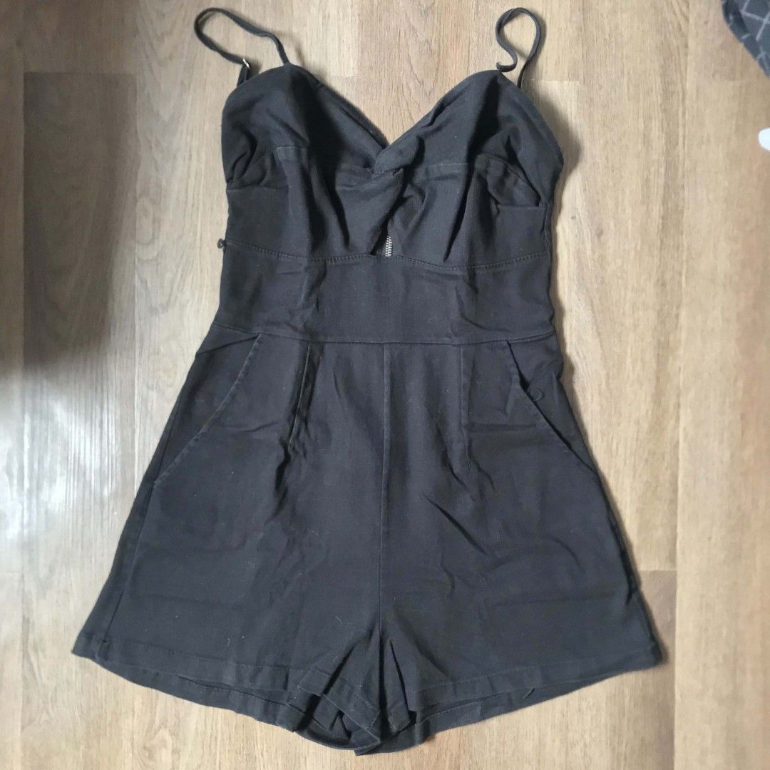 Black Spaghetti Strap Romper with Zipper Detail (Category: Rompers) located in Manila. Submitted by joshbelgic17602 (Listing ID 1464429013, Image 1). Description: - Cute black romper - Spaghetti straps - Zipper detail at the bust - Side pockets - Cinched waist - Pleated front shorts - Versatile for casual or night out.