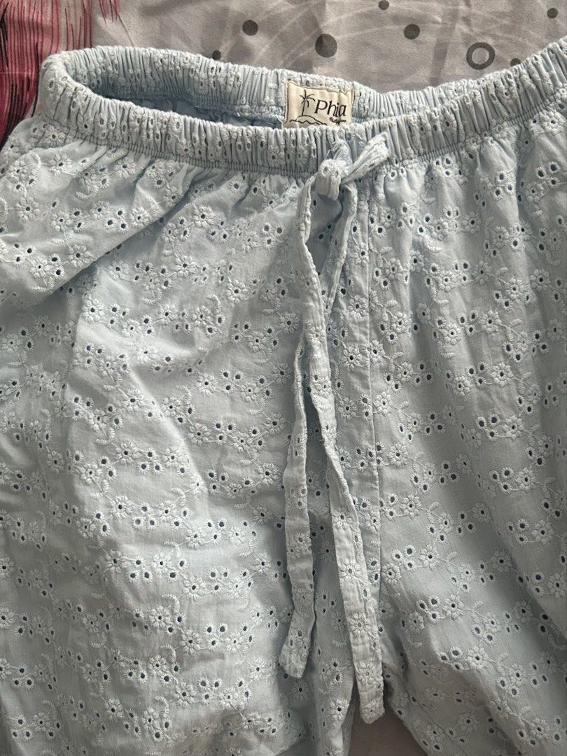 Blue Eyelet Pants with Drawstring Waist (Category: Shorts) located in Batangas. Submitted by desireelir (Listing ID 1464443604, Image 1). Description: 21-35” waist.