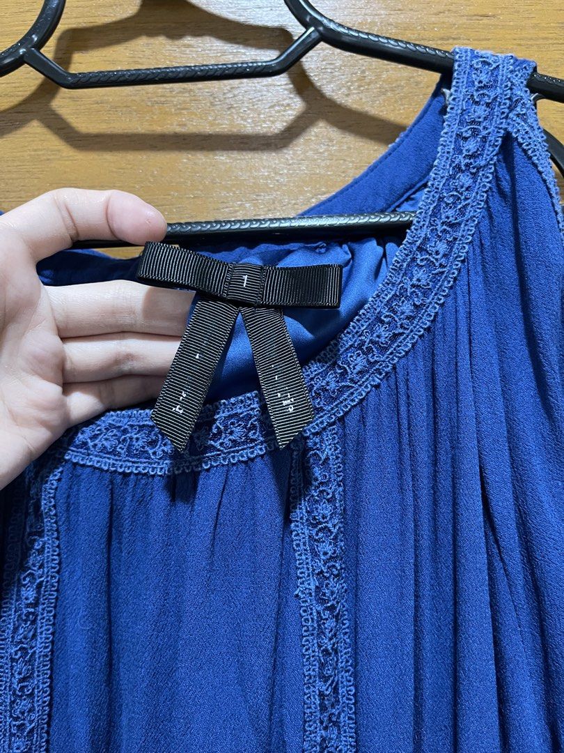 Boho-chic royal blue Dress (Category: Dresses) located in Zamboanga. Submitted by pawsome_closet (Listing ID 1464451162, Image 2). Description: 8/10 Royal blue color Medium I’m 5’0 (for reference).